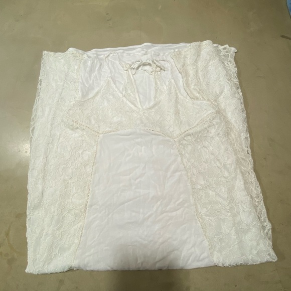 Midi dress, can tighten and loosen with strings - Picture 1 of 5